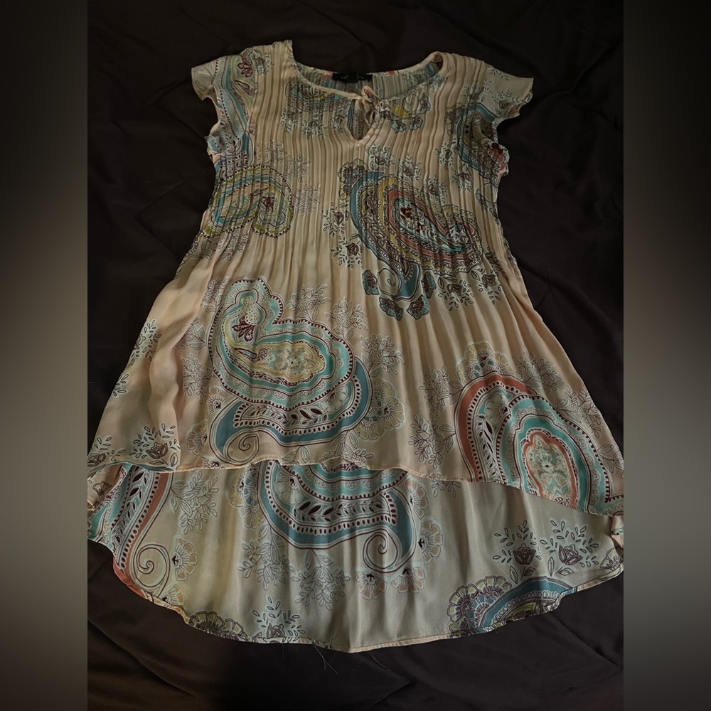 Light pink/peach and paisley short sleeve blouse